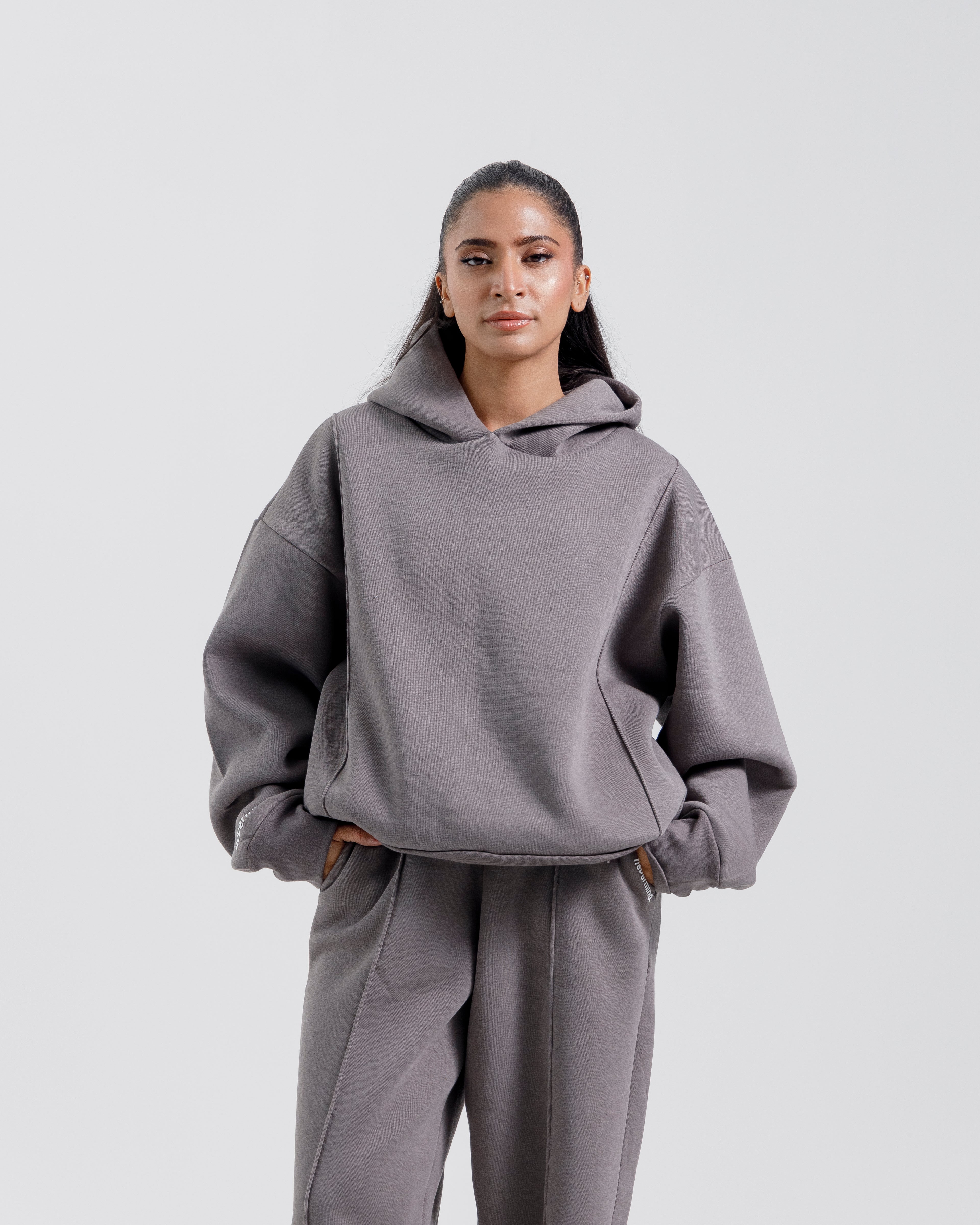 Nevermind Essentials volume I | Steel Grey Hoodie fleece Co-ord set.