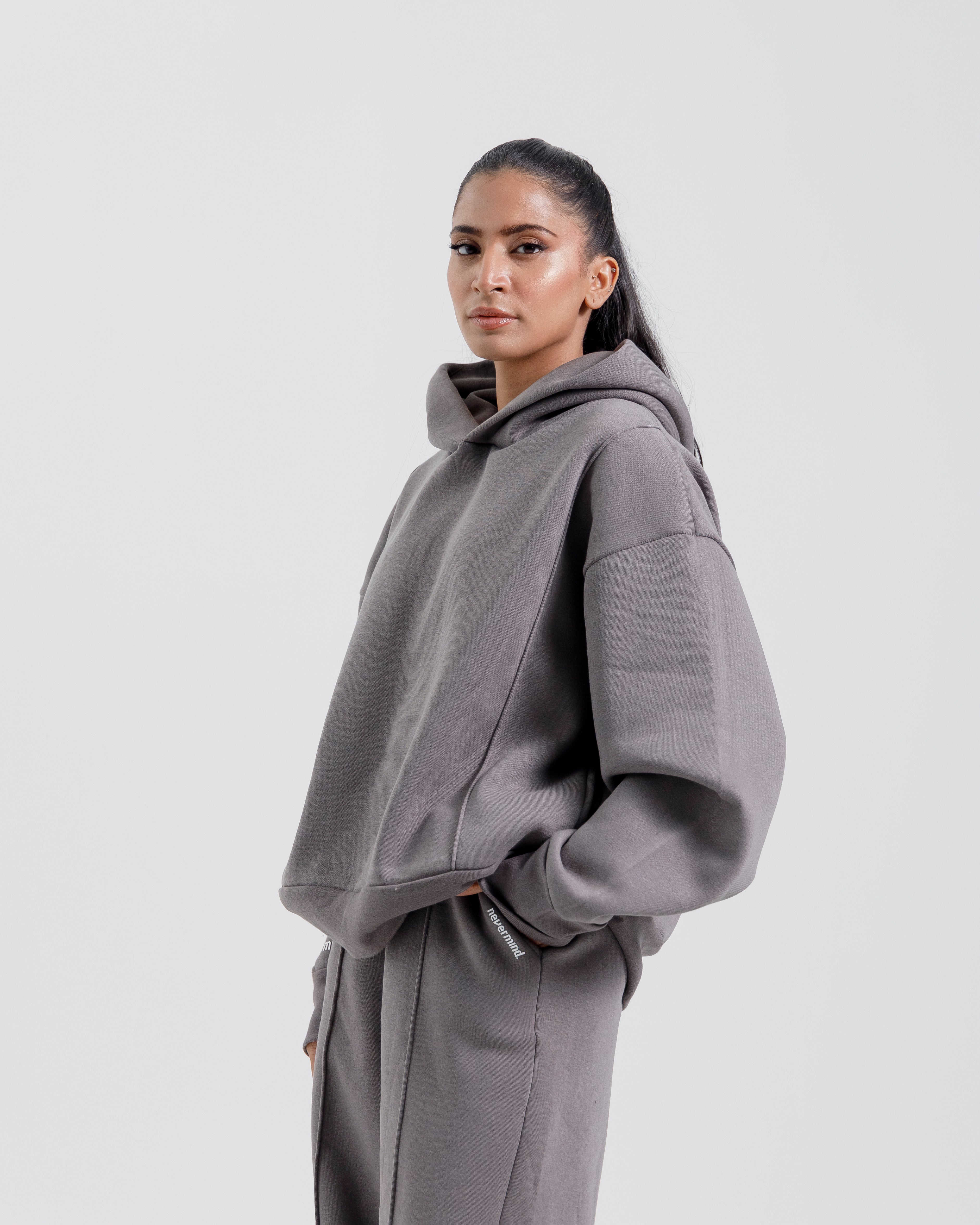 Nevermind Essentials volume I | Steel Grey Hoodie fleece Co-ord set.