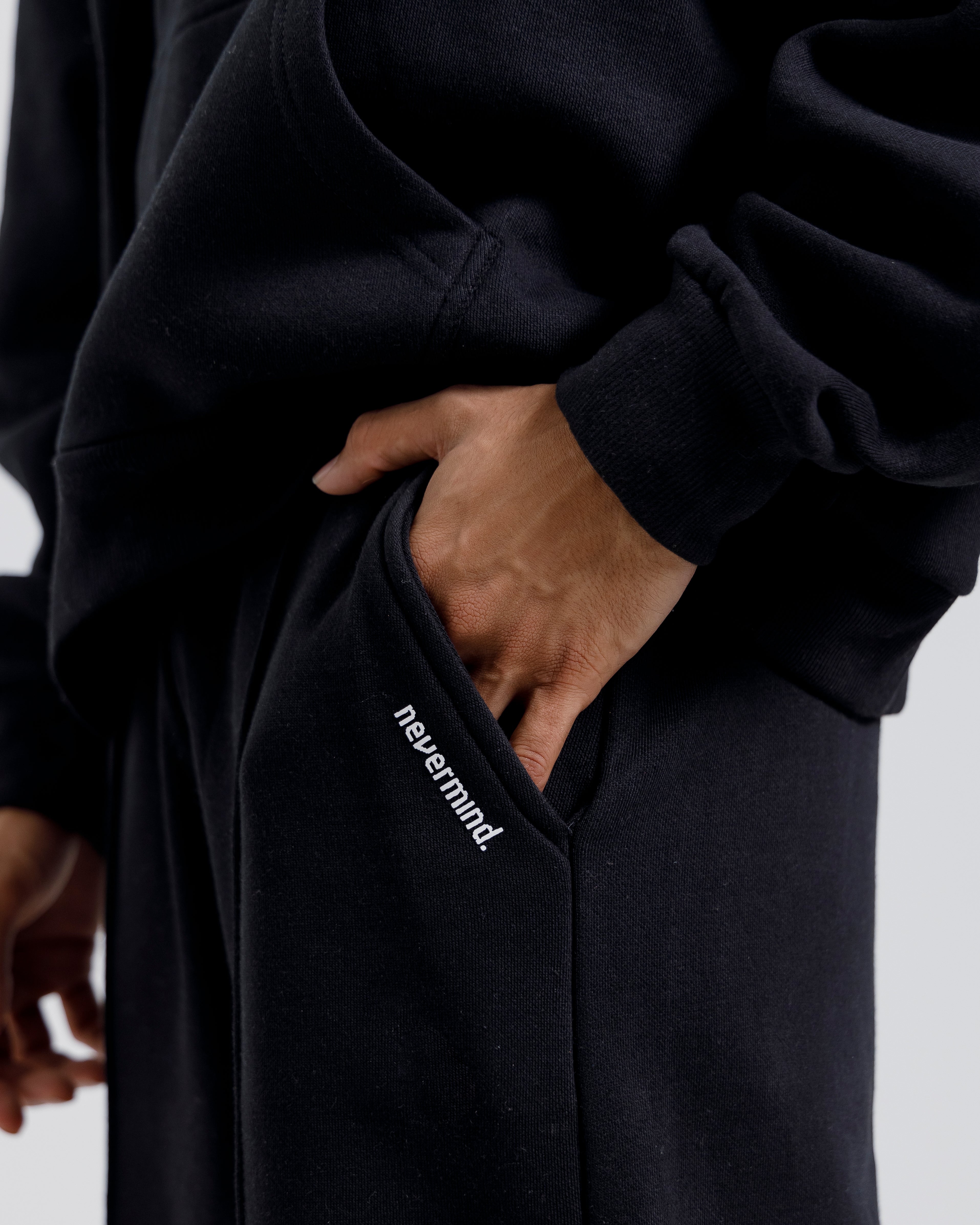 Nevermind Essentials volume I | Black Hoodie fleece Co-ord set.